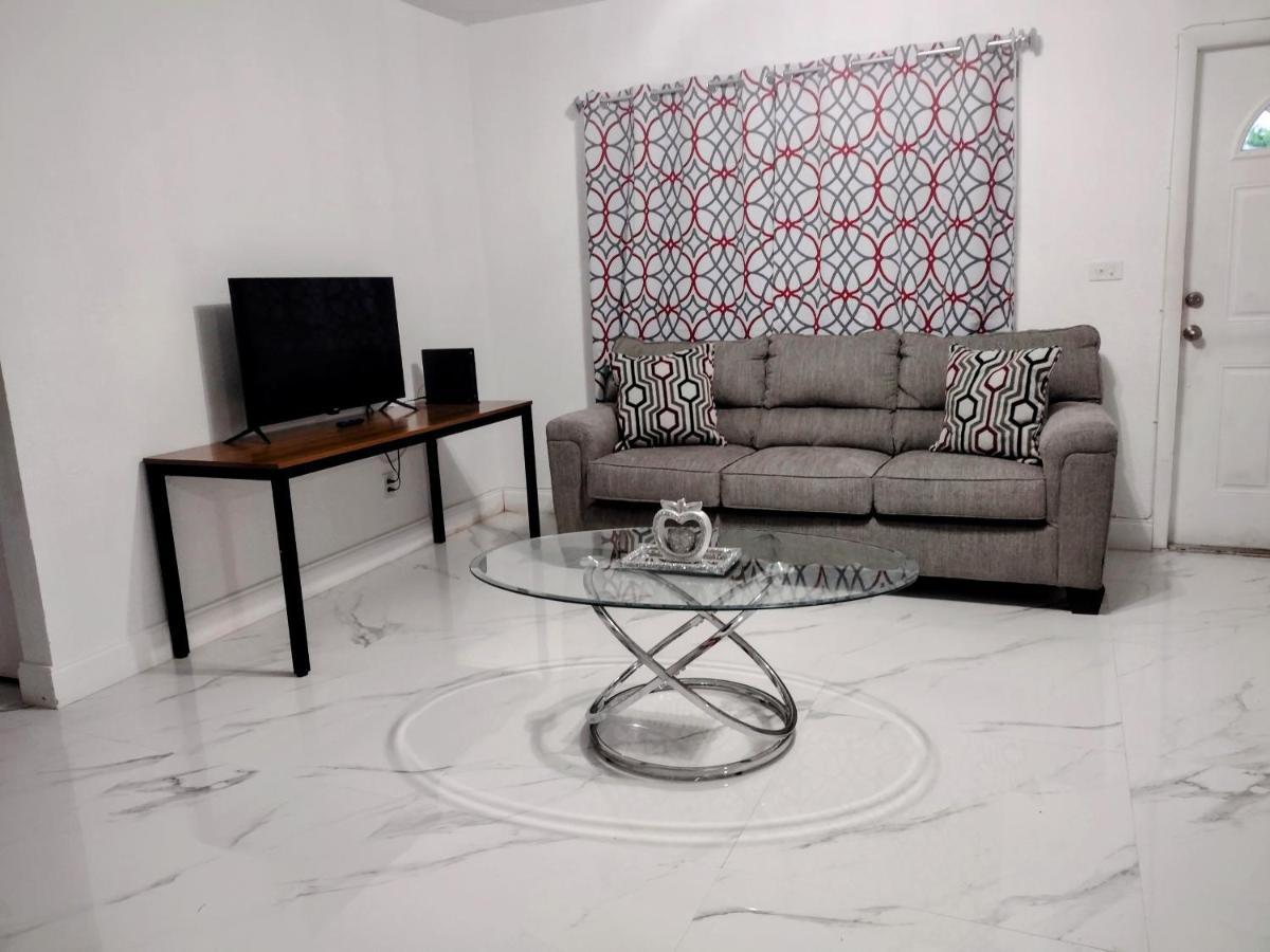 Cheerful 3-Bedroom Home /Ac+ Free Parking North Miami Beach Exterior foto