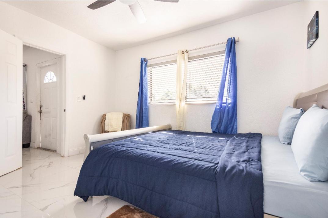 Cheerful 3-Bedroom Home /Ac+ Free Parking North Miami Beach Exterior foto